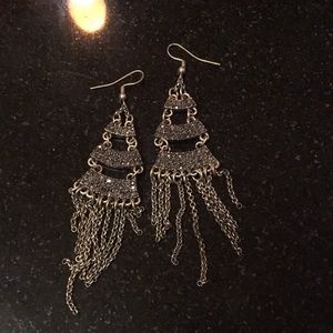 Dark gray/silver earrings